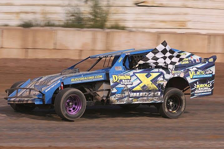 Budzo Racing Feature Win at Thunderhill